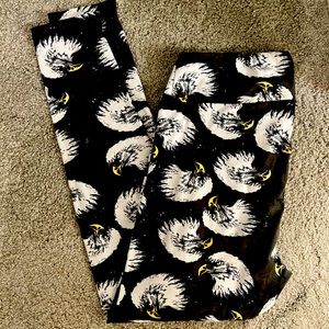 Lularoe Eagles TC leggings